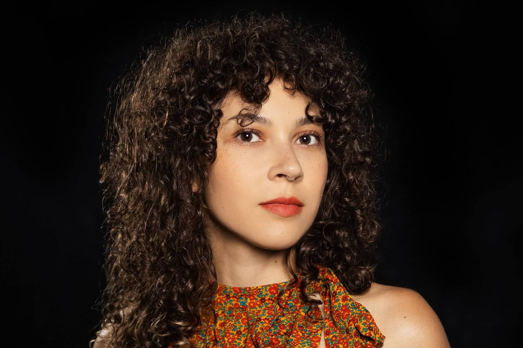 Communications director Hannah Thomas headshot